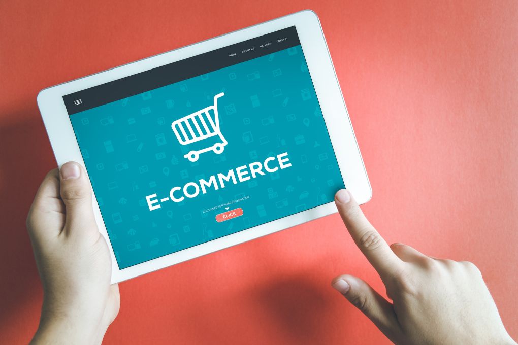 Social Networks In E-Commerce